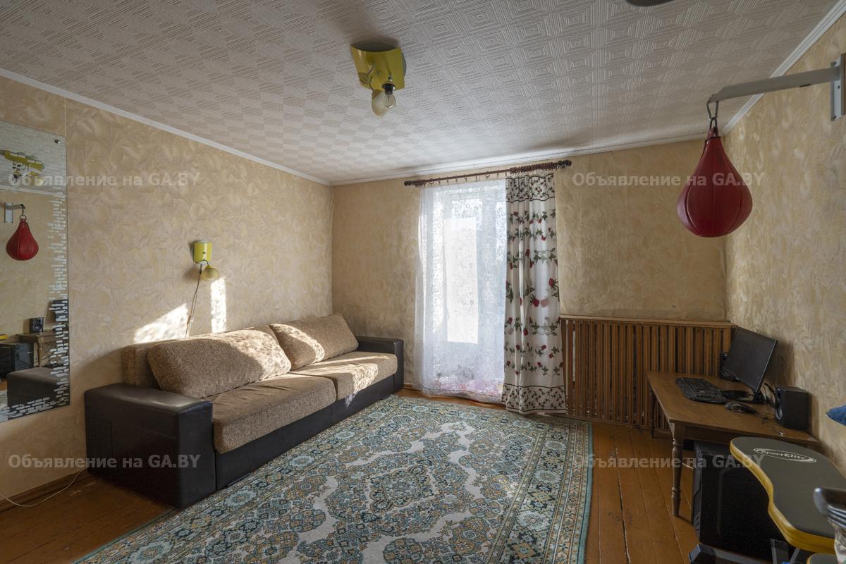 Продам Просторный дом в Минске с участком  - GA.BY